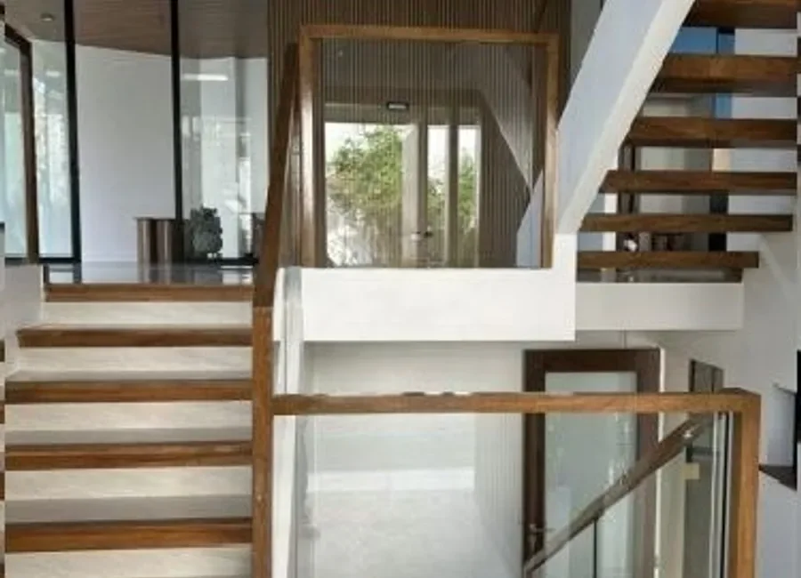 288 sqm Lot 5BR House for Sale in McKinley Hill Village, Taguig